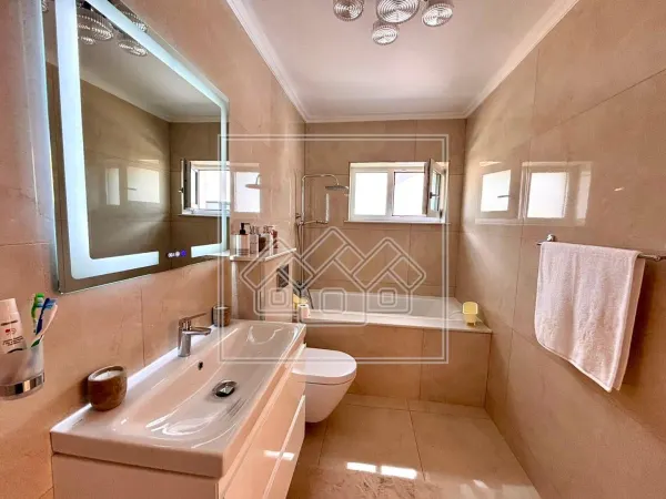 Apartament 5 camere Cristian - poza 7
