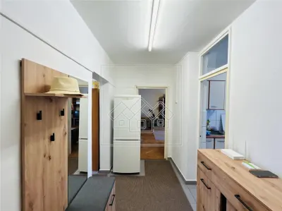 Apartament decomandat, 3 camere, 2 bai, balcon, etaj5/7 - Terezian - foto 17