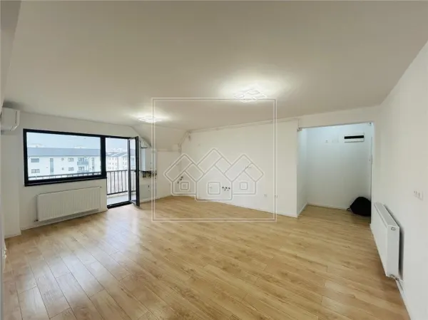 Apartament 3 camere Sibiu - poza 2