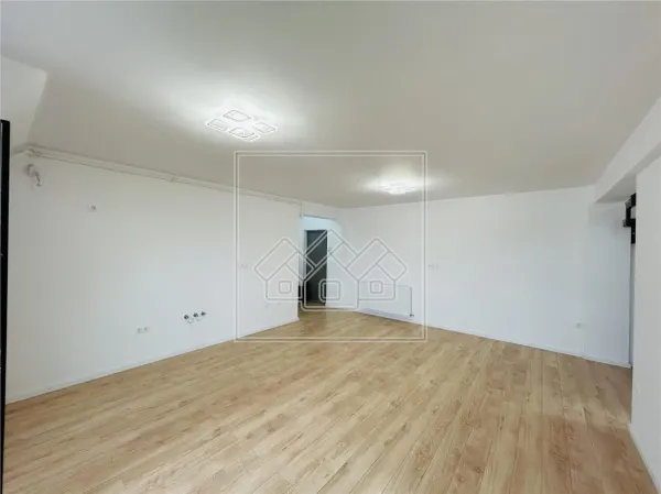 Apartament 3 camere Sibiu - poza 3