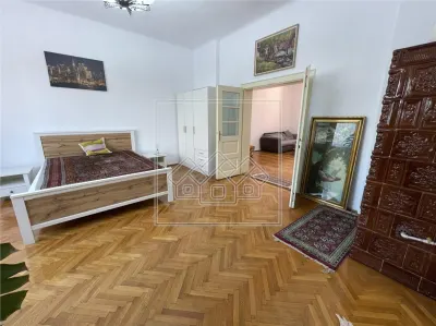 Apartament la vila, 4 camere, 156.5 mp | Garaj | Zona Centrala Sibiu - foto 7