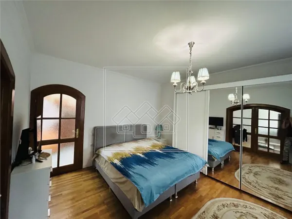 Apartament 4 camere Sibiu - poza 10