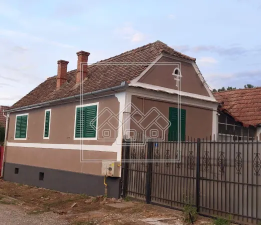 Casă 3 camere Slimnic - poza 1