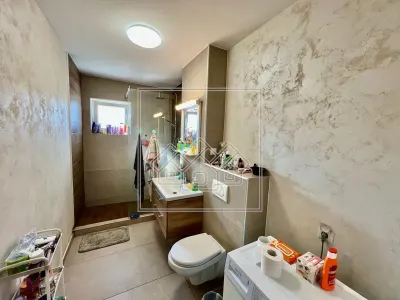 Apartament de vanzare - 3 camere, balcon, parcare - Kogalniceanu - foto 5