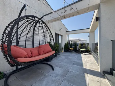 Penthouse cu terasa superba, la cheie, mobilat si utilat complet - foto 3