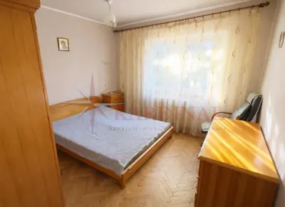 Apartament 4 camere etaj1, Carpaților, intrare Răcădău - foto 5