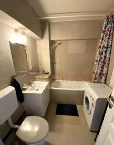 Apartament 3 camere  decomandat, 2 bai , etajul 1 ,Racadau - foto 7
