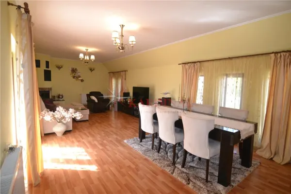 Casă 7 camere Hărman - poza 19