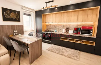 Apartament 2 camere- mobilat  utilat - Urban Plaza - Parcare subterana - foto 1