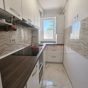 Apartament 2 camere etajul 1, Florilor- Brasov - Brasov