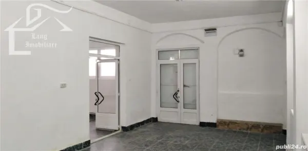 Spațiu comercial Arad - poza 1