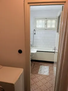 Confort 1 la et 2 cu centrala propie in Doina - foto 4