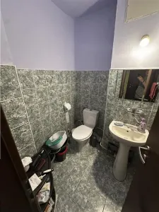 Decomandat cu 2 bai si 2 balcoane la etaj 3 - foto 11