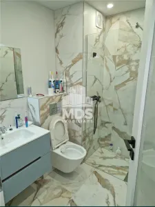 Apartament cu scara interioara linga Casa Tineretului - foto 8