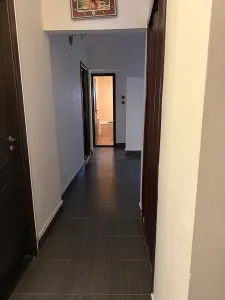 Decomandat, etaj 3 cu 2 bai si 2 balcoane in bloc anvelopat - foto 5