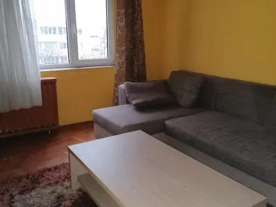 Decomandat cu 2 bai in Bucovina - foto 1