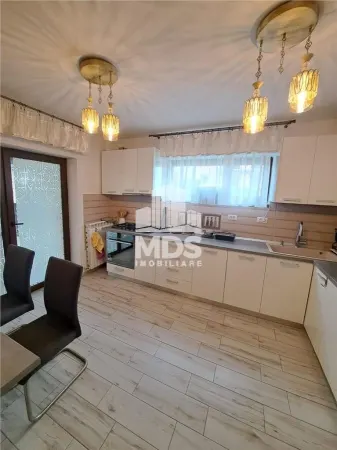 Casă 5 camere Moșnița Veche - poza 13