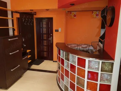 Decomandat, mobilat si utilat, etaj intermediar - foto 4