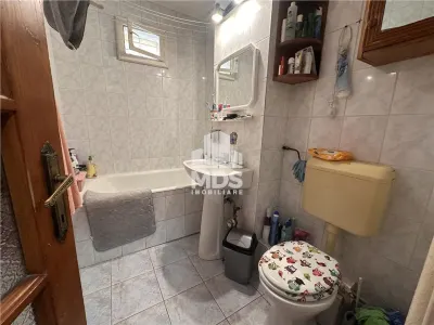 Mobilat si utilat in bloc anvelopat linga Flavia - foto 3
