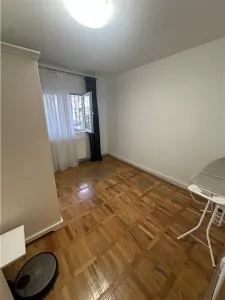 Decomandat cu 2 băi, mobilat, renovat complet - foto 9