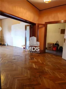 Apartament cu 4 camere cu 2 bai, ultracentral - foto 9