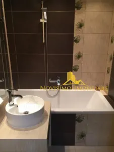 APARTAMENT DE INCHIRIAT CU 2 CAMERE IN ZONA REPUBLICII  , AC. - foto 7