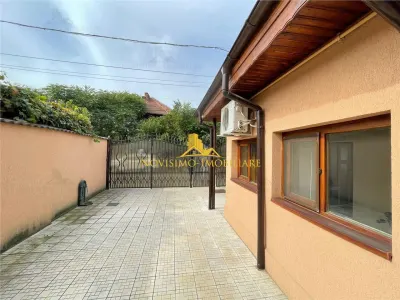 CASA DE INCHIRIAT IN ZONA CENTRALA - foto 3