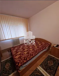 Confort 1 cu centrala propie la etajul 3 - foto 1