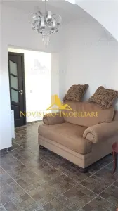 VILA DE INCHIRIAT IN ZONA CENTRALA - foto 2