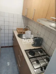 Apartament cu 2 camere la etaj 1 - foto 2