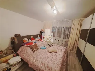 3 CAMERE, DECOMANDAT, GARAJ, MOBILAT SI UTILAT ZONA FABRIC! - foto 8