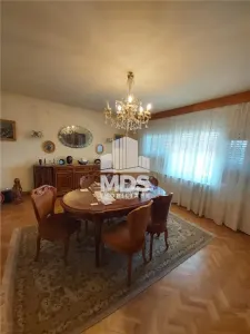 4 CAMERE, ETAJ 2, GARAJ CENTRU! - foto 3