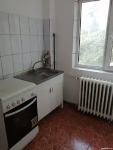 Decomandat pe 2 părți - foto 9