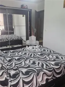 Mobilat si utilat in bloc nou, etaj intermediar  linga Judetean - foto 4