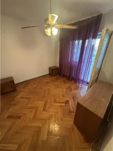 3 camere decomandate cu centrala etaj 1 si 2 balcoane - foto 4