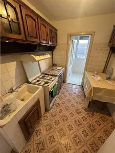 3 camere decomandate cu centrala etaj 1 si 2 balcoane - foto 7