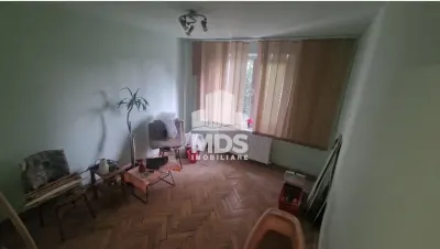 Decomandat la etajul 2 cu centrala linga Padurice - foto 6