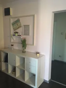 Decomandat cu 2 băi și 2 balcoane, renovat modern - foto 7