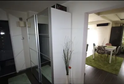Decomandat cu 2 băi și 2 balcoane, renovat modern - foto 8