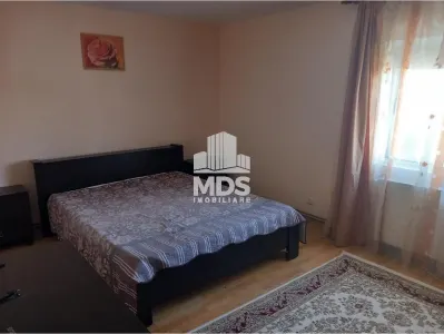 Decomandat cu 2 balcoane, 58 mp, linga Piata Verde - Timisoara