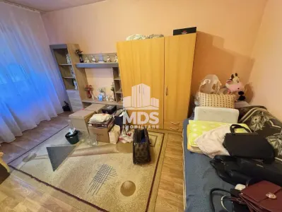 2 camere bloc izolat linga Judetean - foto 4