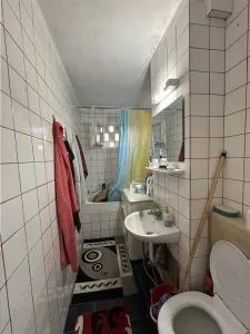Etaj 2 cu centrala propie, aproape de Mall - foto 6