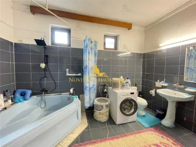 NOVISIMO-IMOBILIARE: VILA DE INCHIRIAT - foto 24