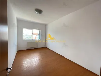 NOVISIMO-IMOBILIARE: VILA  IN ZONA CENTRALA - foto 19