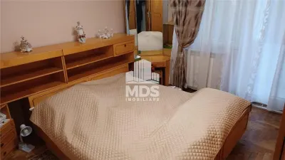Decomandat cu 2 bai, 3 balcoane la etajul 2 cu garaj sub bloc - foto 2