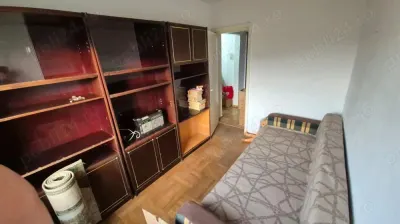 Apartament cu 3 camere, linga Piata Doina - foto 4