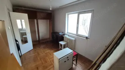 Apartament cu 3 camere, linga Piata Doina - foto 6