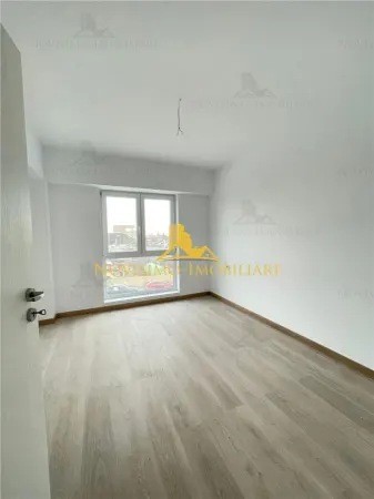 Apartament 3 camere Ploiești - poza 14
