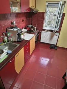 Decomandat cu 2 bai si 2 balcoane linga Nora - foto 1