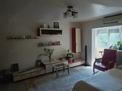 Decomandat cu 2 bai si 2 balcoane linga Nora - foto 6